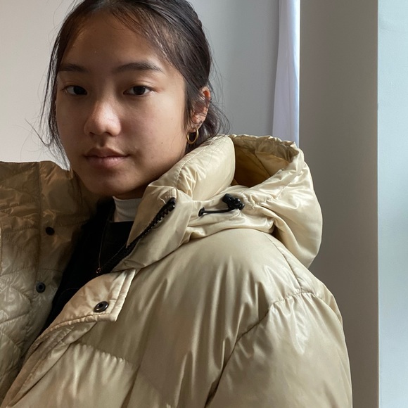 Aritzia Super Puff - Picture 3 of 4